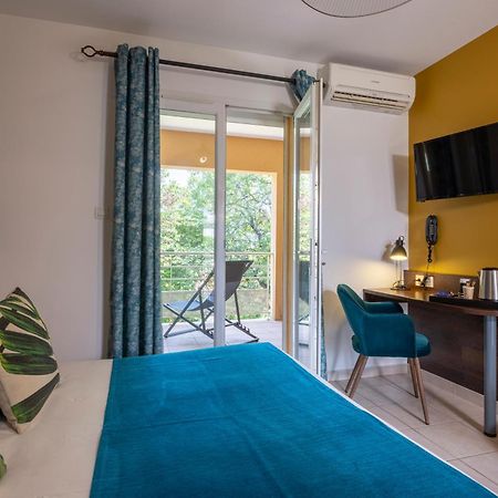 The Originals City, Hotel Cote Sud, Marseille Est Allauch Kültér fotó