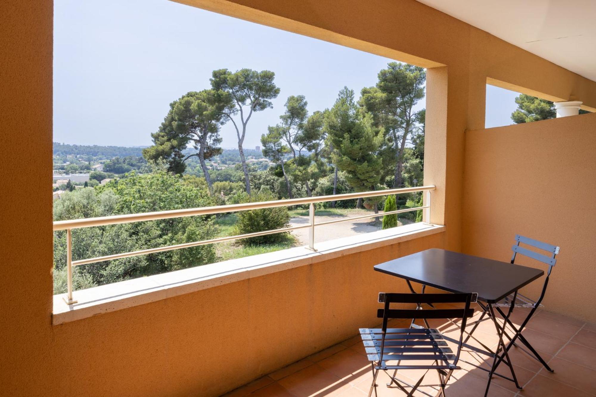 The Originals City, Hotel Cote Sud, Marseille Est Allauch Kültér fotó