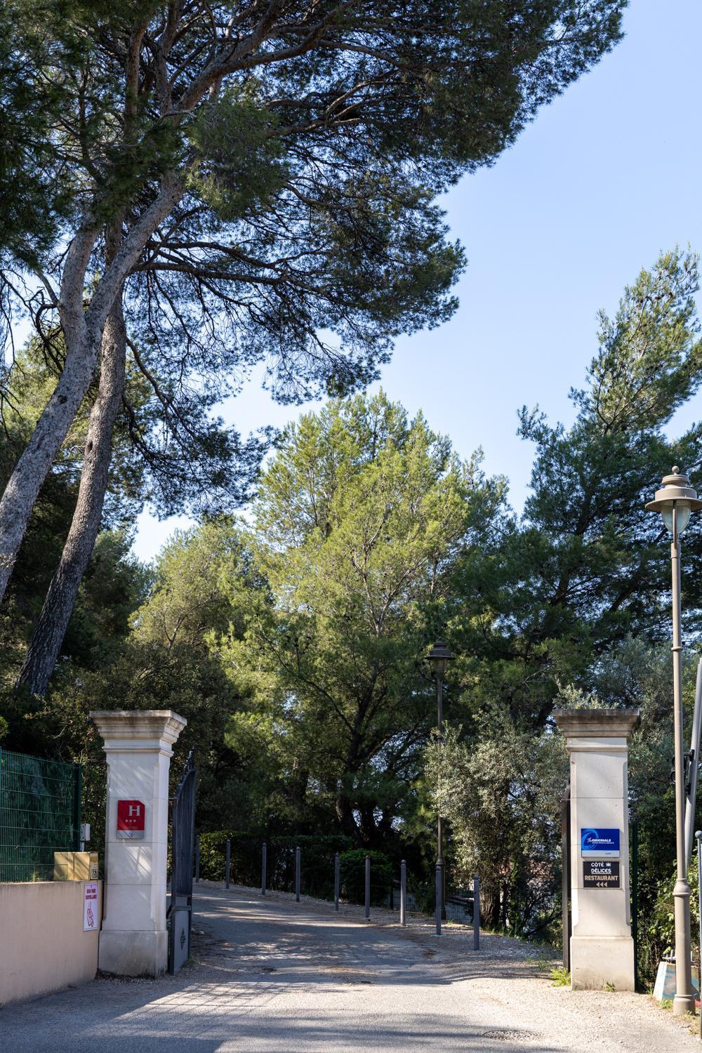 The Originals City, Hotel Cote Sud, Marseille Est Allauch Kültér fotó